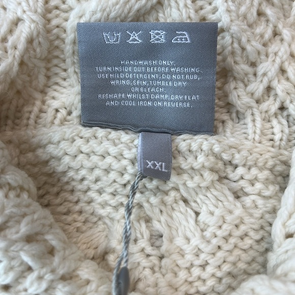 Aran Woolen Mills Women’s 3 Button Long Supersoft Merino Wool Cardigan NEW - Picture 4 of 7